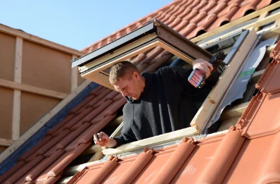 Pose de fenêtres de toit Velux à Présilly
